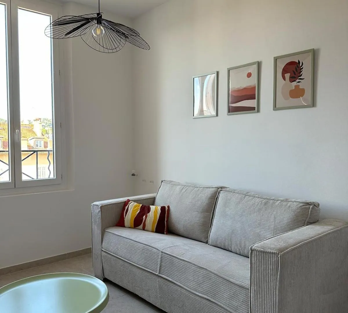 Studio Cocon - Entierement Renove - 4 Couchages - 600M De La Gare De Cannes